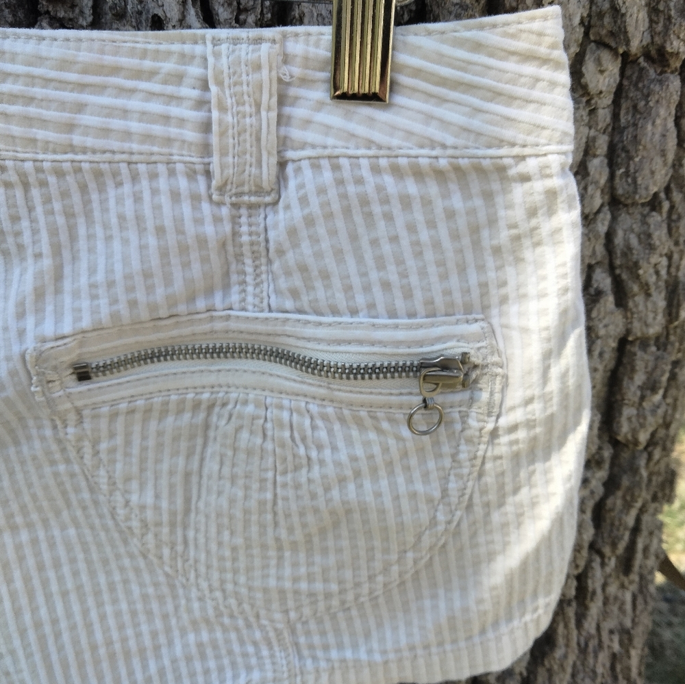 ⬇️ Price Drop!⬇️ Express Shorts in size 6